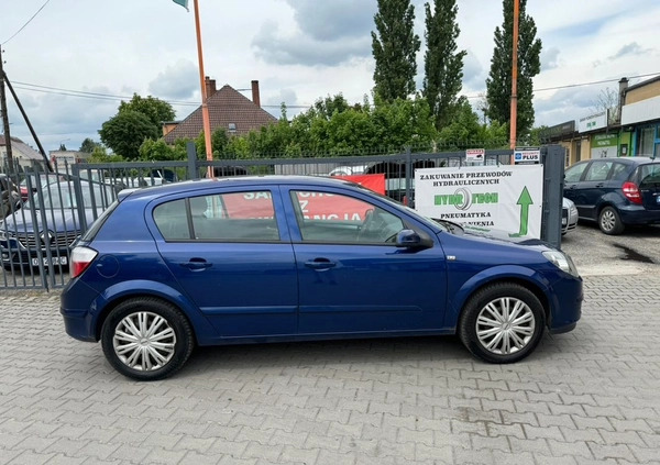 Opel Astra cena 9500 przebieg: 234000, rok produkcji 2005 z Józefów małe 46